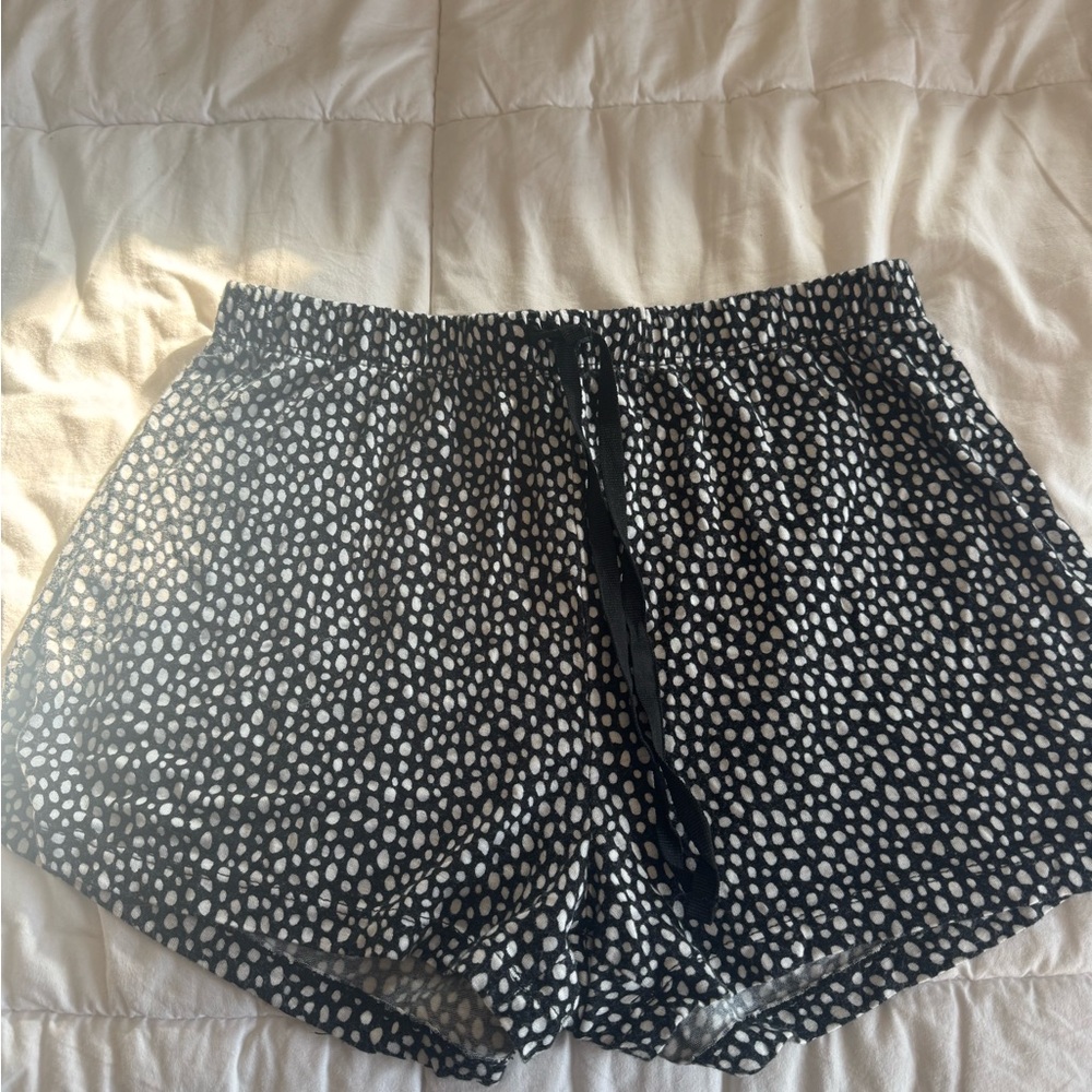 Rene Rofe Black and White Patterned Shorts